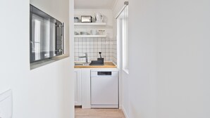 Coffee/tea maker, fridge, microwave, oven - Alfama #1 Apartment (C117) (Lisboa ciudad)