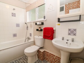 Shower - Valley Lodge 55 (Gunnislake)