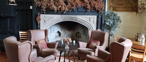 Cottage | Interior