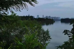 Unclassified image, 2 of 26, button - Jinghe Holiday Hotel (Wuhan)