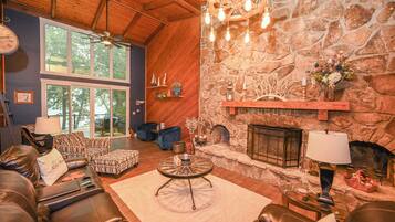 Rumah (5 Bedrooms) | Fasilitas properti