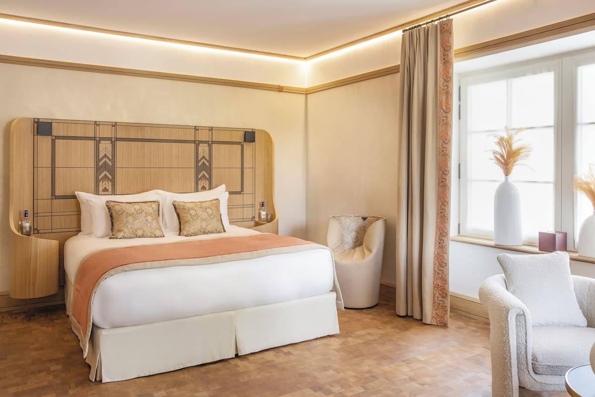 Chai - Chambre Confort | 1 sovrum, minibar och värdeförvaringsskåp på rummet