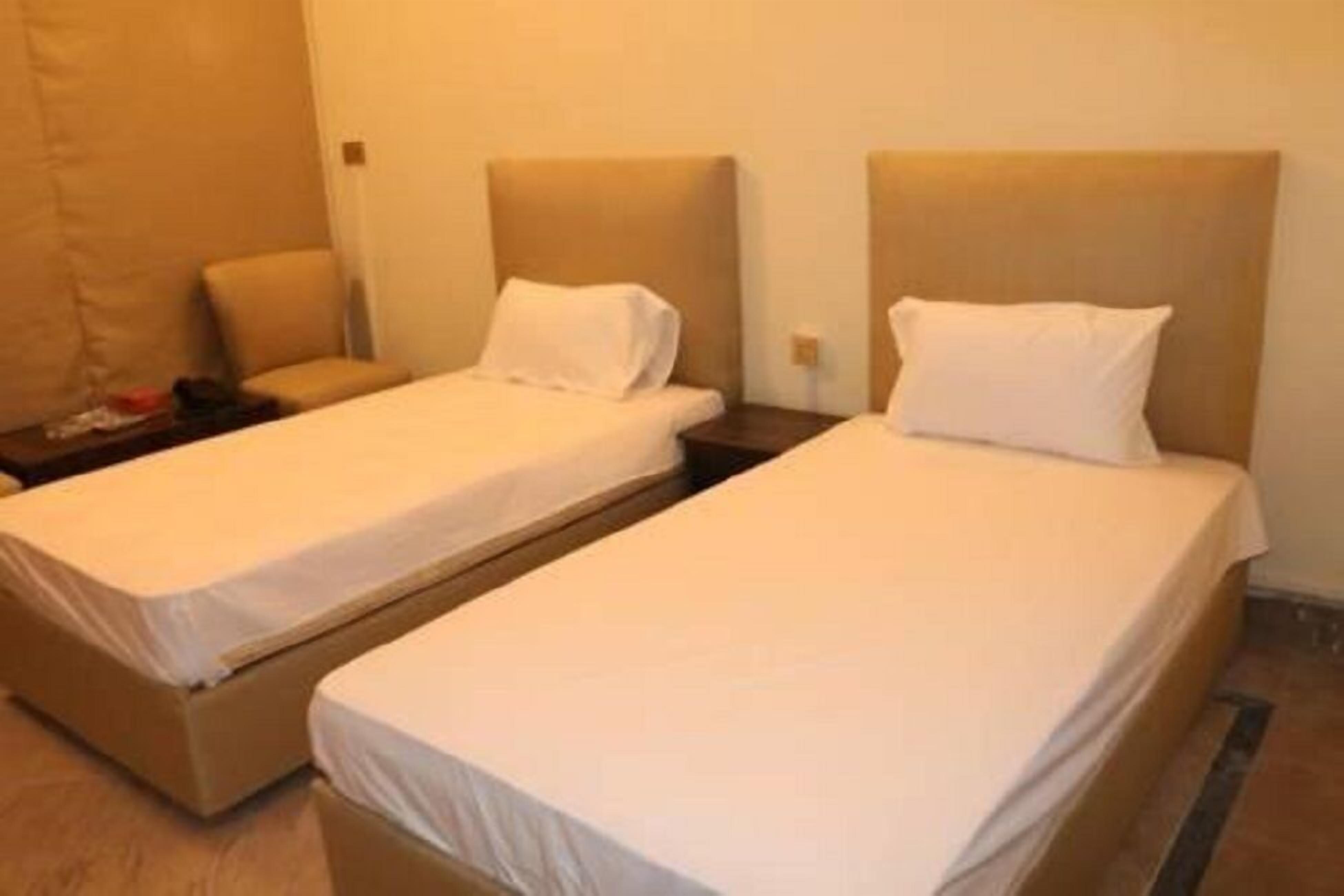 Dobbeltrom – deluxe | Strykejern/-brett, wi-fi (inkludert) og sengetøy