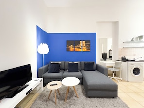 TV
