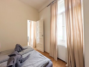 1 makuuhuone, silitysrauta/-lauta, ilmainen Wi-Fi, vuodevaatteet