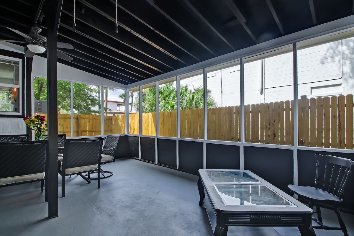Photo 38 of Coco's Uptown Funky Cabana-Walk to Downtown