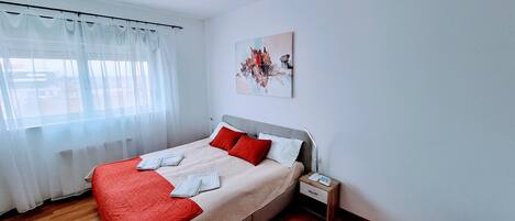 1 Schlafzimmer, Schreibtisch, Bügeleisen/Bügelbrett, kostenloses WLAN