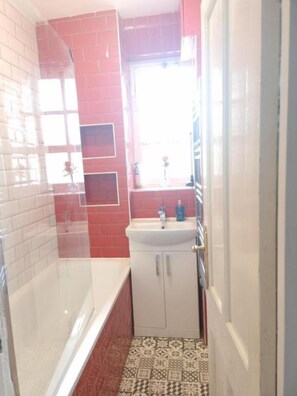 Departamento, baño privado (12 Frampton) | Baño