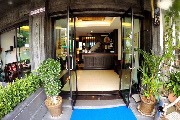 Lobby - OYO 898 Sota Residence (Pattaya)