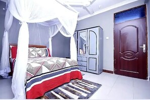 2 bedrooms, WiFi, bed sheets