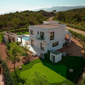 Exterior - Villa Blue Pearl, 10 pers, piscine chauffée, 10 minutes plage à pieds (SAINTE LUCIE DE PORTO VECCHIO)
