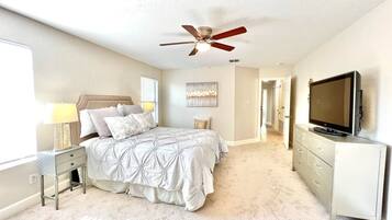 3 camere, una scrivania, ferro/asse da stiro, Wi-Fi gratuito