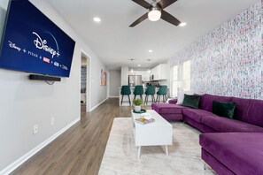 Fernseher, Stereoanlage