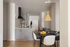 Dining - Libere Valencia Jardin Botanico Apartments (Valencia)