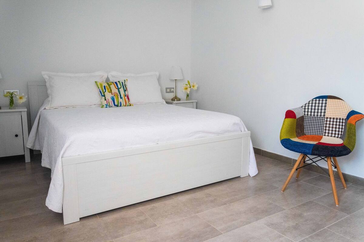 Standard Apartment, 1 Queen Bed with Sofa bed