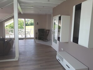 Interior - Vacation apartment Odenwald (Lützelbach-Rimhorn)