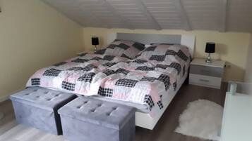 2 Schlafzimmer, kostenloses WLAN, Bettwäsche