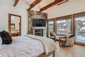 5 chambres, fer et planche Ă repasser, Wi-Fi gratuit, draps fournis