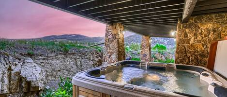 Bain à remous extérieur