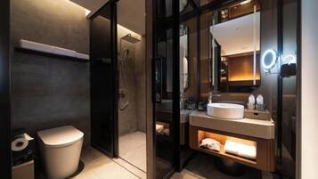 Down comforters, minibar, desk, blackout drapes