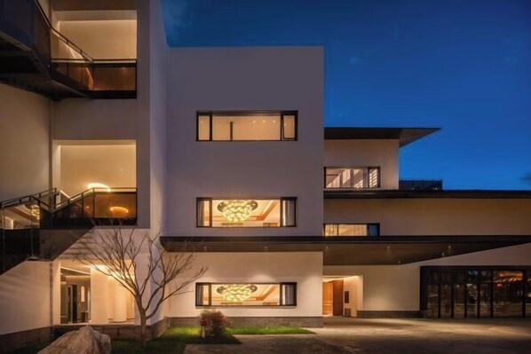 บริเวณภายนอก