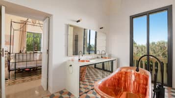 Luxury-Doppel- oder -Zweibettzimmer | Badezimmer