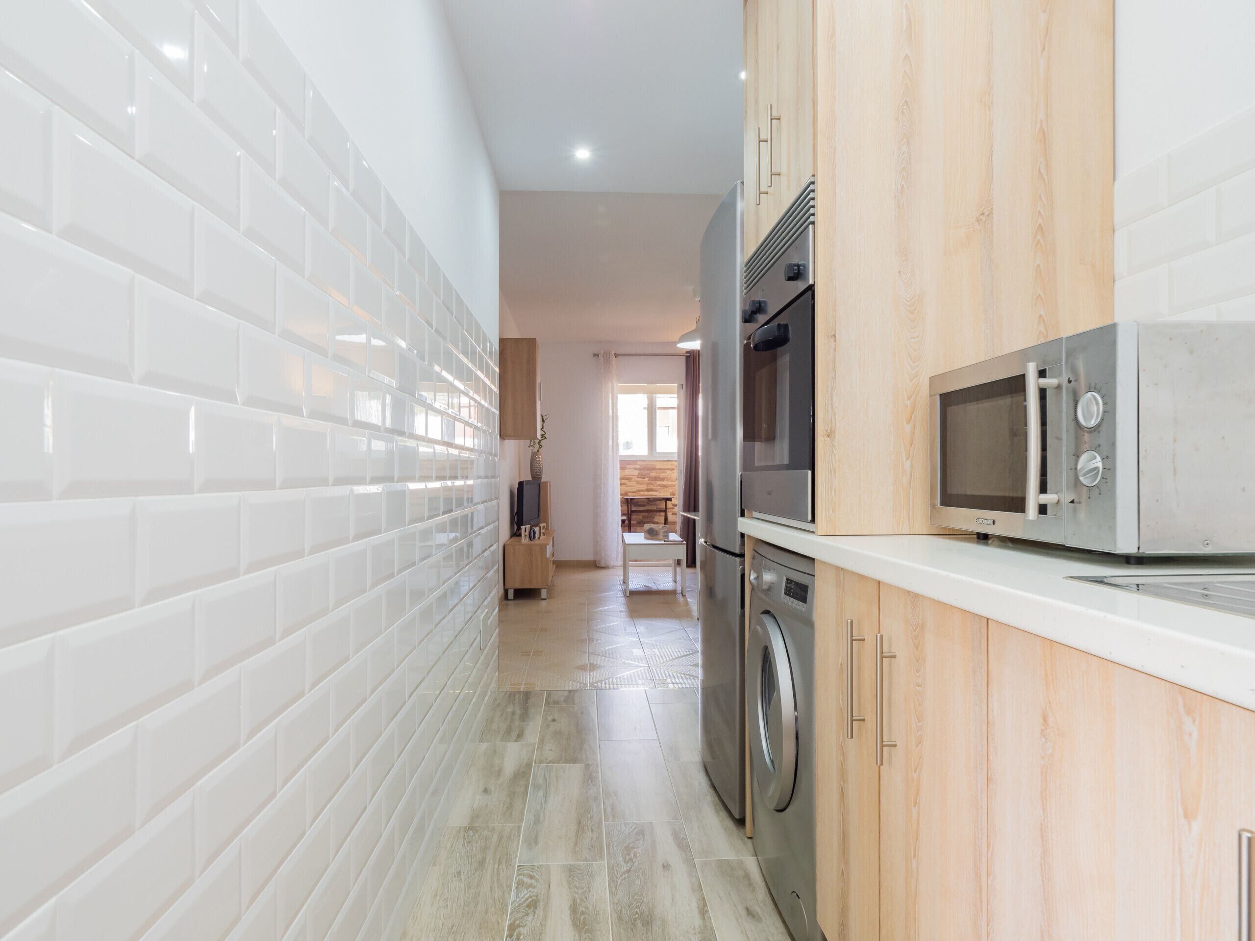 冰箱、微波炉、烤箱、茶具/咖啡用具