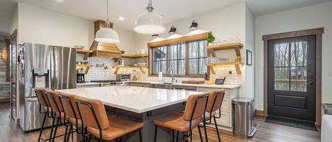 House (4 Bedrooms) | Property amenity