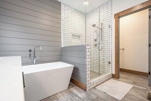 House (4 Bedrooms) | Property amenity - Dreidel's Den by Taylor Made Deep Creek (McHenry)