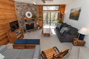 TV - Seven Springs Swiss Mountain 1 Bedroom Standard Condo, Mountain Views! by RedAwning (Champion)