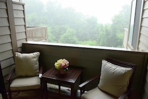 Interior - Seven Springs Sunridge 3 Bedroom Standard Condo with Loft, Ski-In/Out by RedAwning (Champion)