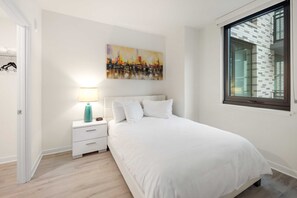 2 chambres, bureau, fer et planche à repasser, Wi-Fi gratuit