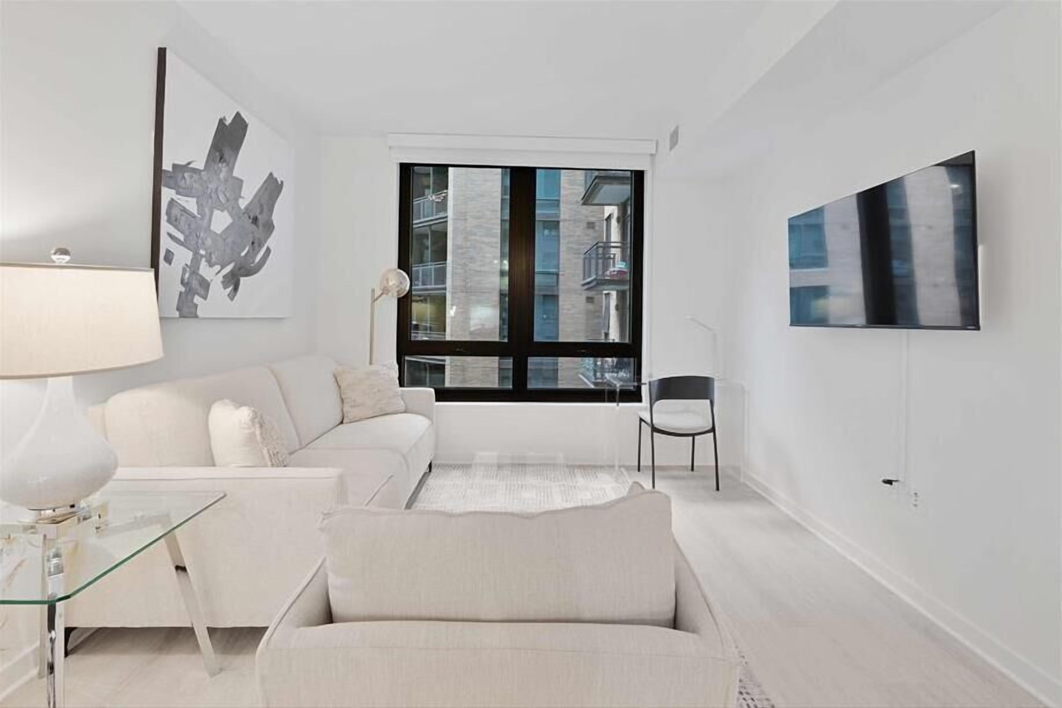 Heart of Washington DC | Gym + Washer/D | near Gallery Place