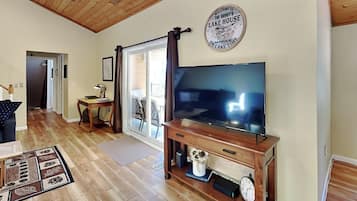 House (4 Bedrooms) | Property amenity