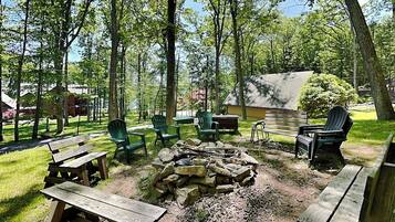House (4 Bedrooms) | Property amenity