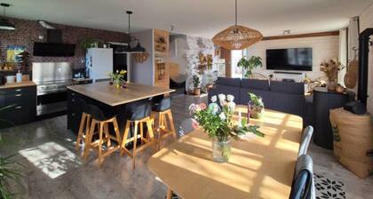 Maison familiale avec Piscine aux portes de La Rochelle