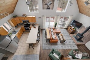 Smart-TV, peis, videospill og DVD-spiller