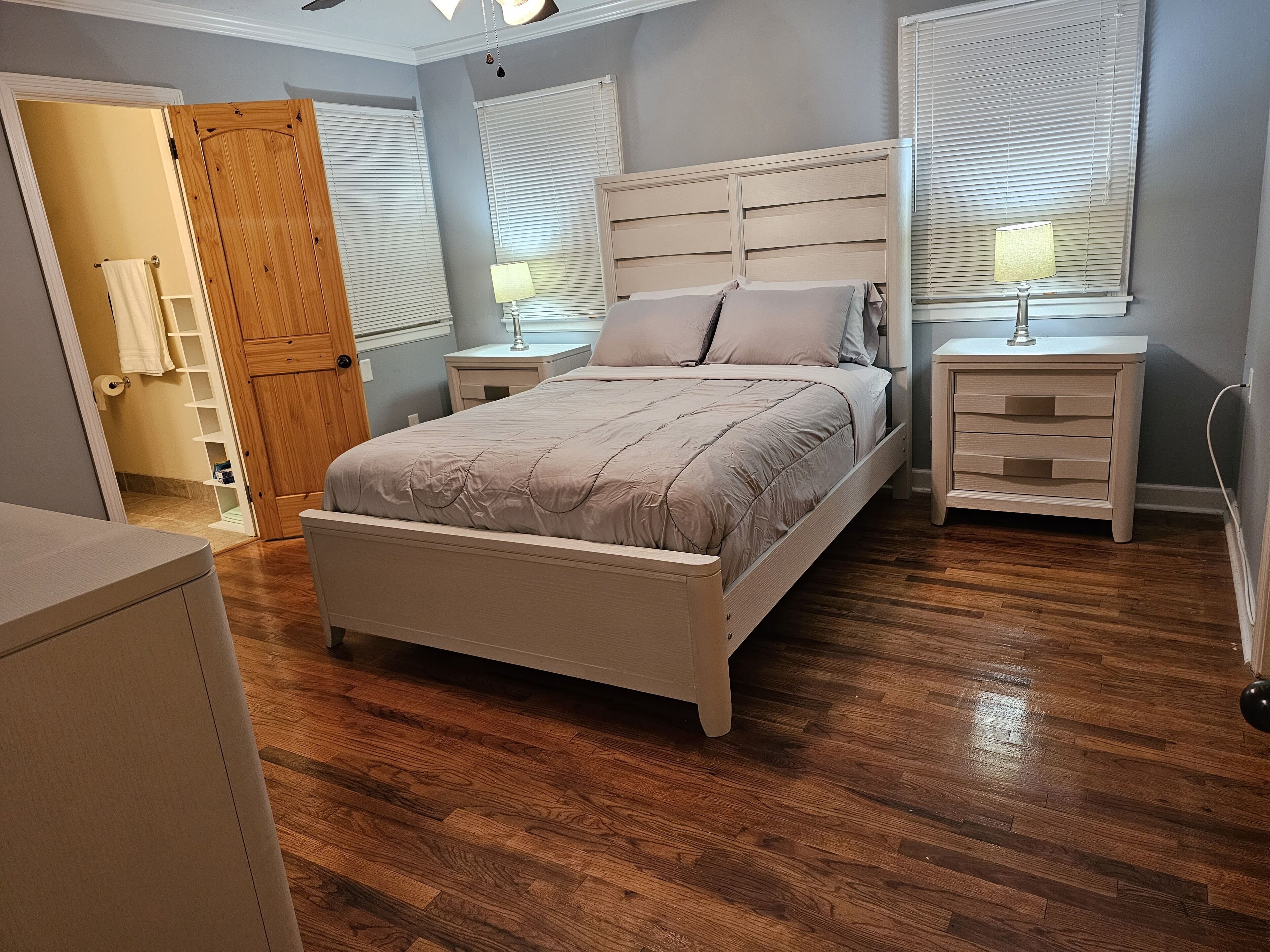 3 soverom, wi-fi (inkludert) og sengetøy