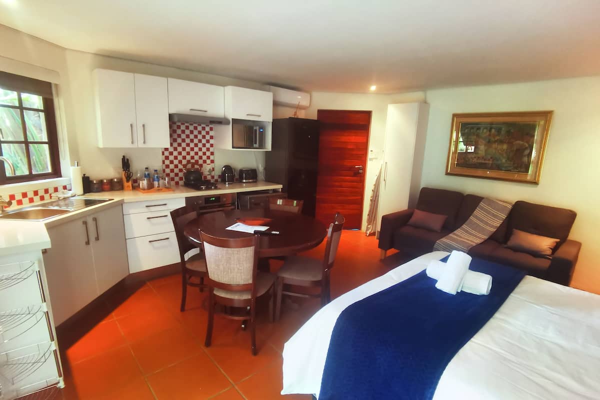 Premium Apartment | 1 bedroom, Egyptian cotton sheets, premium bedding