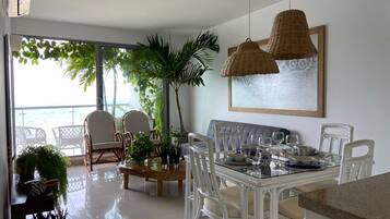 Smart TV 32 polegadas com canais a cabo, TV