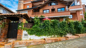Unclassified image, 5 of 87, button - Le Chateau Hostal & Spa (Guatapé)