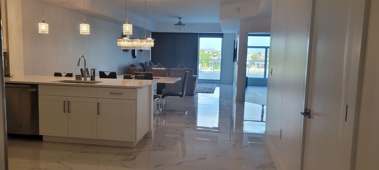 204, Water View-clearwater Bch In 6 Min, Pool/gym - Dunedin, FL