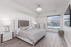3 Schlafzimmer, Bügeleisen/Bügelbrett, Reisekinderbett, kostenloses WLAN