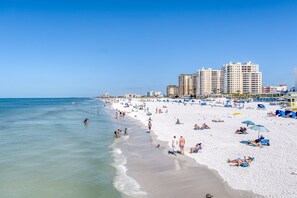 Beach nearby - 403, Water View-Clearwater Bch in 6 min, Pool/Gym (Clearwater Beach)