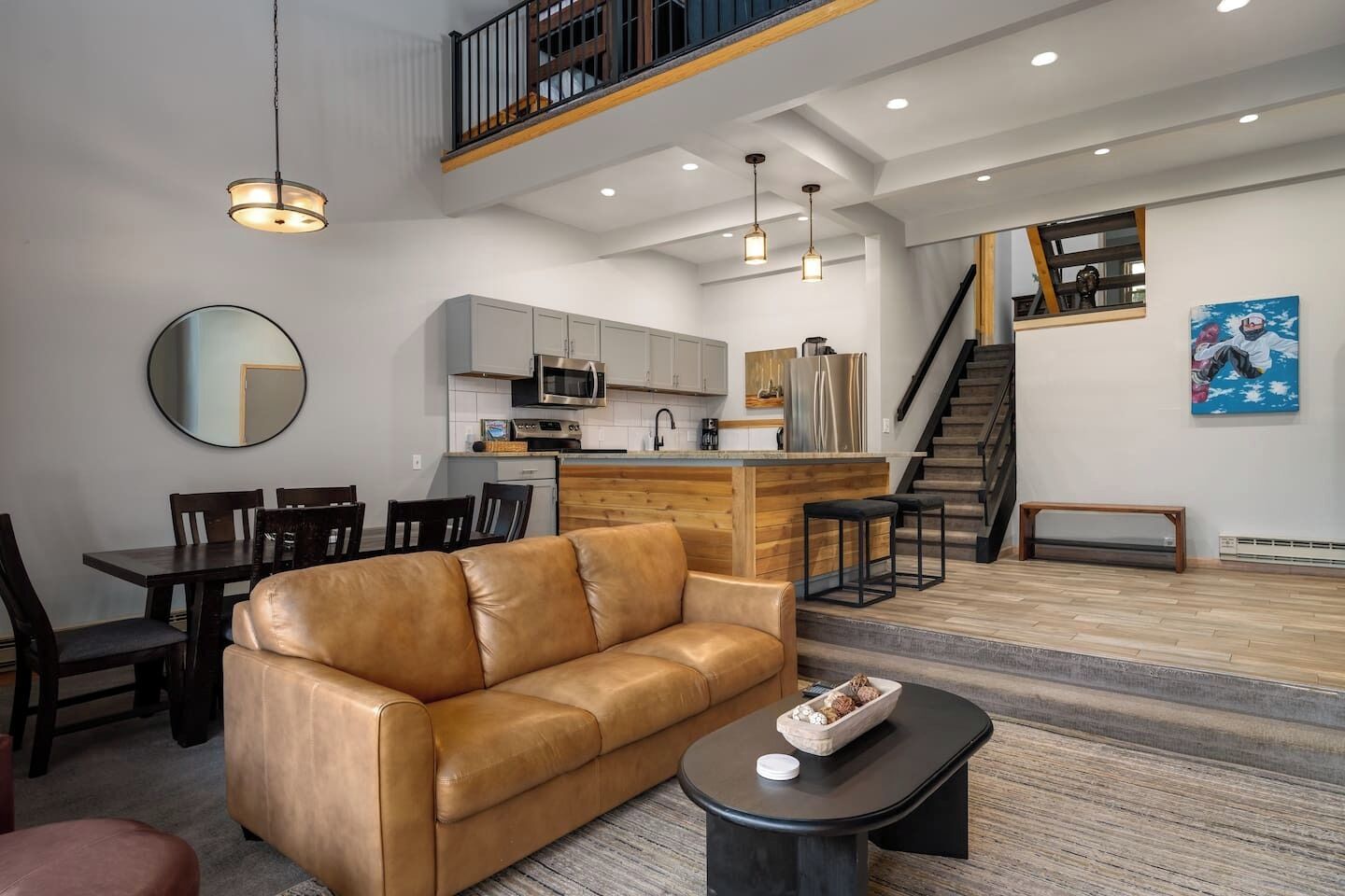 Smart TV, fireplace, books, offices