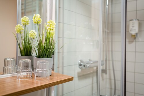 Point Hotel Apartments & Rooms