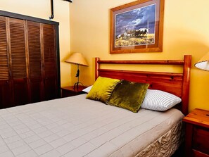 1 bedroom, WiFi, bed sheets