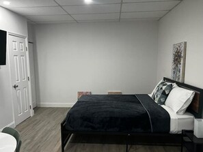 1 bedroom, iron/ironing board, free WiFi, bed sheets