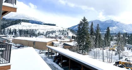 OSO308 · Casa Oso - DT Riverfront Condo