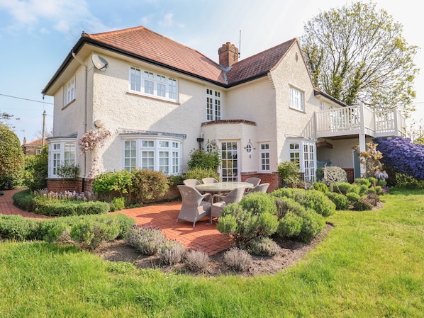 Cottage | Exterior